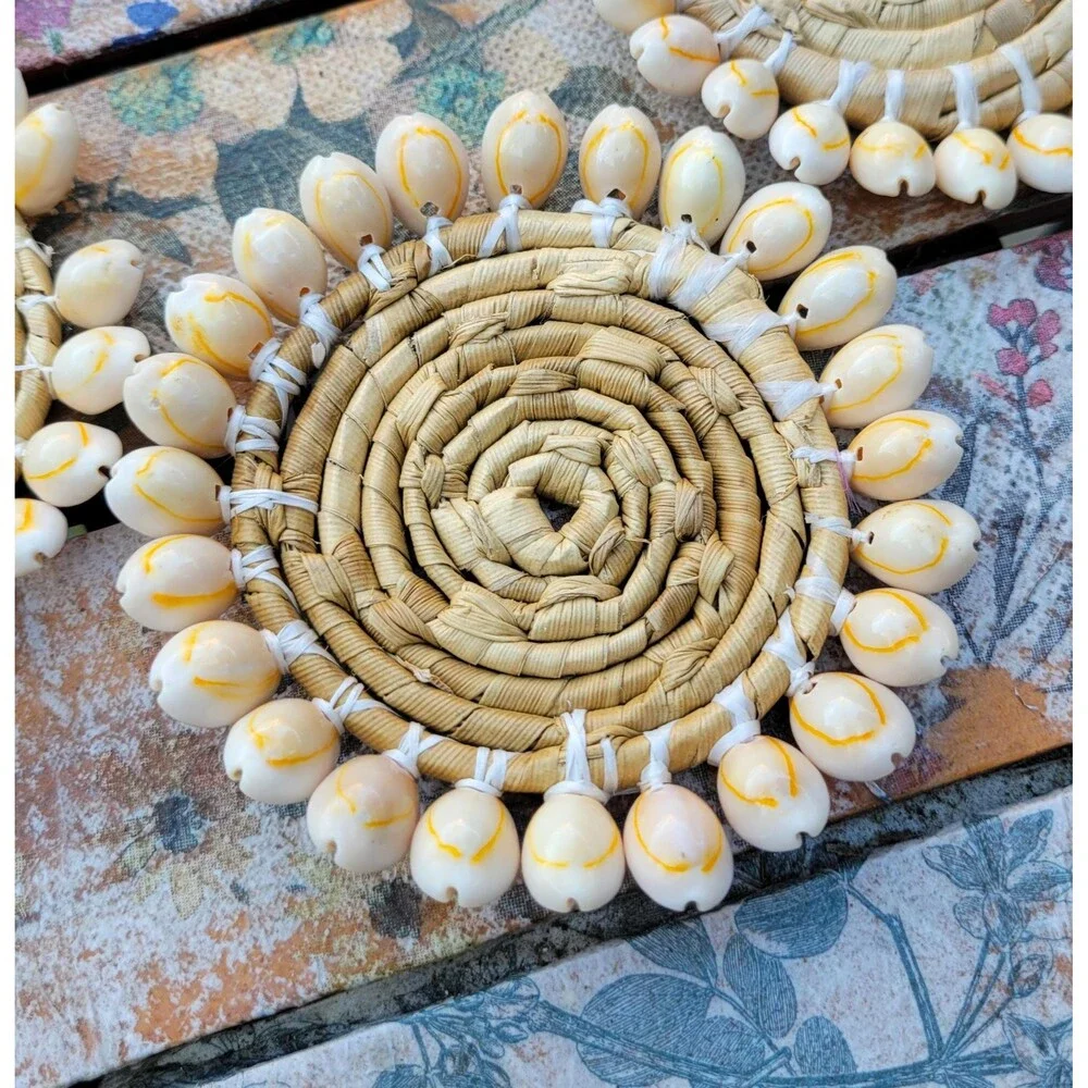 Woven Raffia Cowrie Shell Coasters – Boho Coastal Tiki Bar Decor (Set of 6)